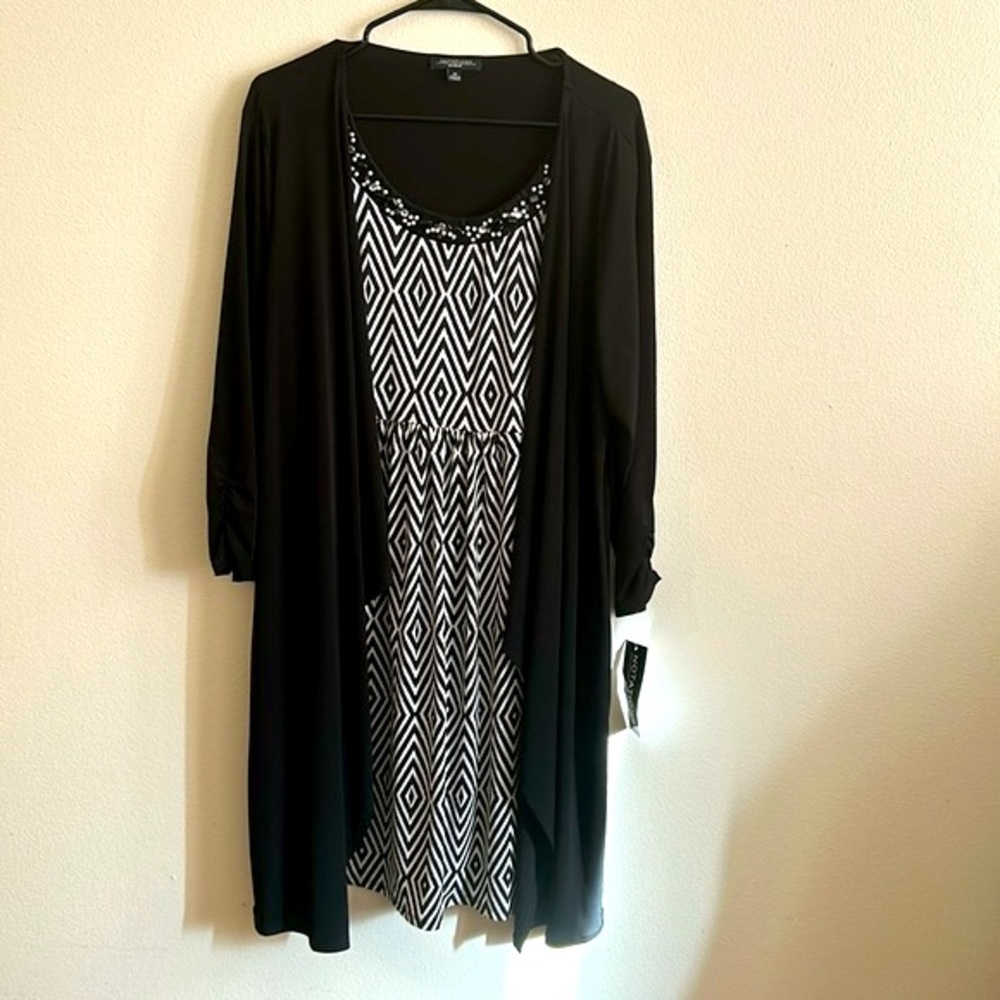 NWT Notations  Woman Midi Jacket Dress Black/White Diamond Design .. Size: 3X